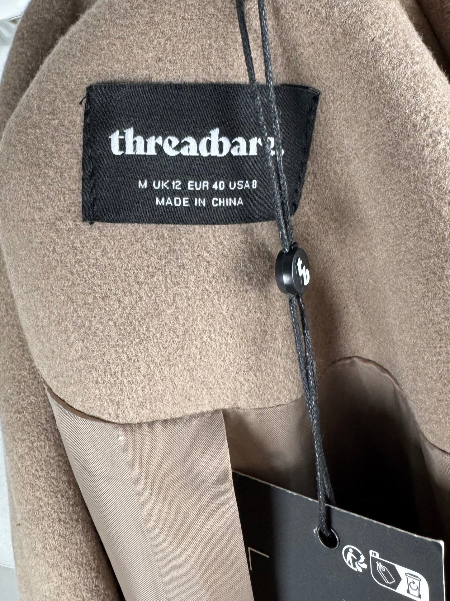 Uus! Threadbare
